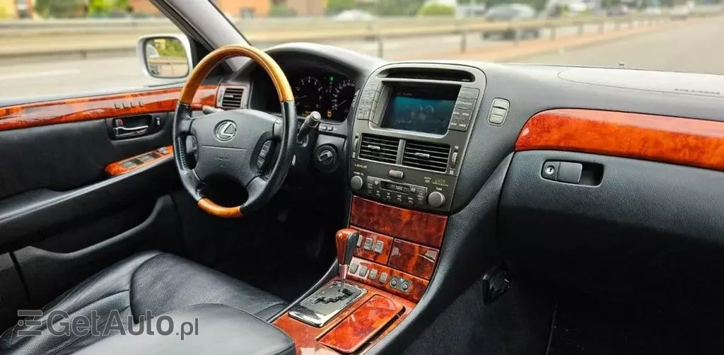 LEXUS LS 