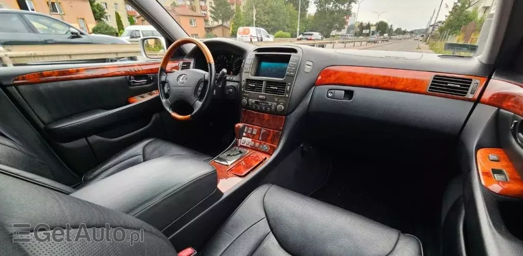 LEXUS LS 
