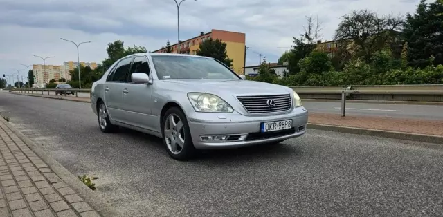 LEXUS LS 