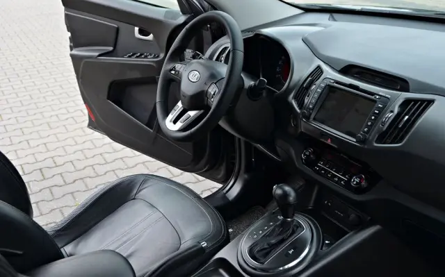 KIA Sportage 2,0 CRDI AWD Vision