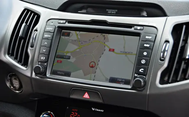 KIA Sportage 2,0 CRDI AWD Vision
