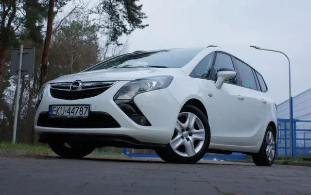OPEL Zafira Tourer 1.4 Turbo Sport