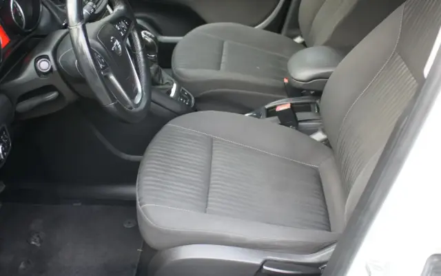 OPEL Zafira Tourer 1.4 Turbo Sport