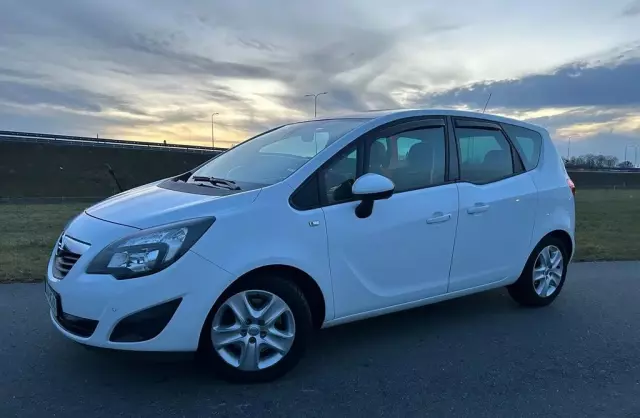 OPEL Meriva 
