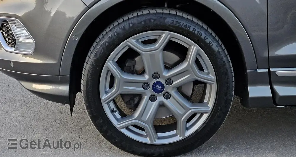 FORD Kuga 2.0 TDCi 4x4 Vignale