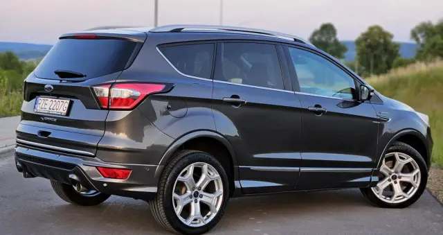 FORD Kuga 2.0 TDCi 4x4 Vignale