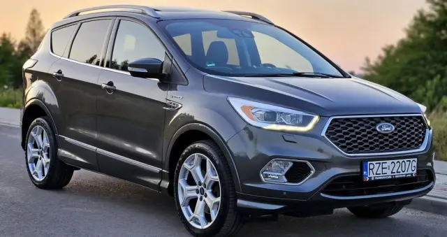 FORD Kuga 2.0 TDCi 4x4 Vignale