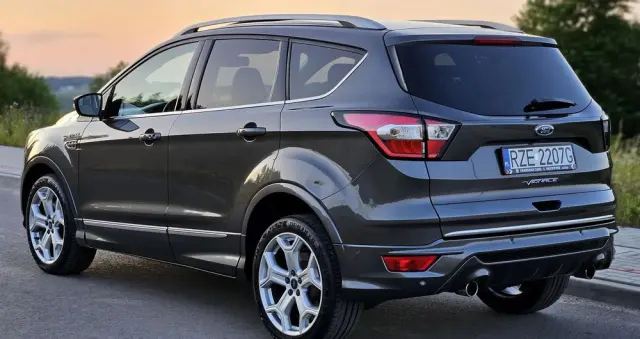 FORD Kuga 2.0 TDCi 4x4 Vignale