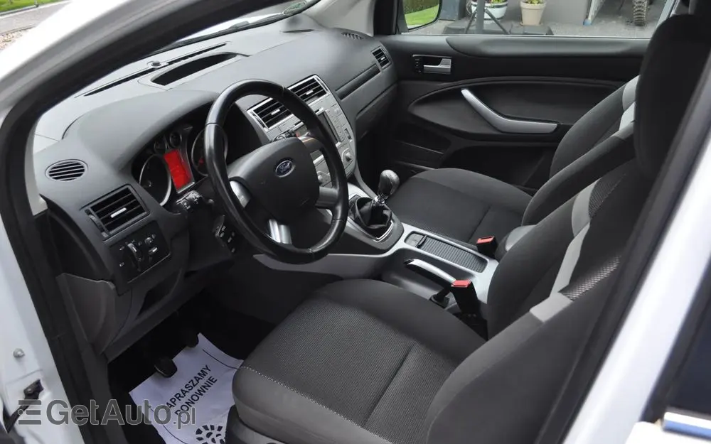 FORD Kuga 2.0 TDCi 2x4 Titanium