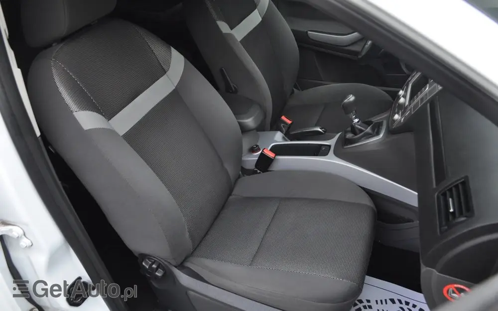 FORD Kuga 2.0 TDCi 2x4 Titanium