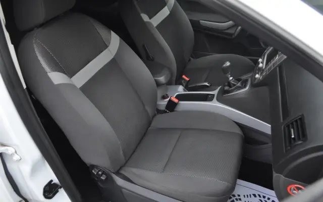 FORD Kuga 2.0 TDCi 2x4 Titanium