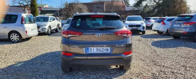 HYUNDAI Tucson 