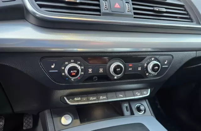 AUDI Q5 40 TDI (204 KM) MHEV quattro ultra S tronic