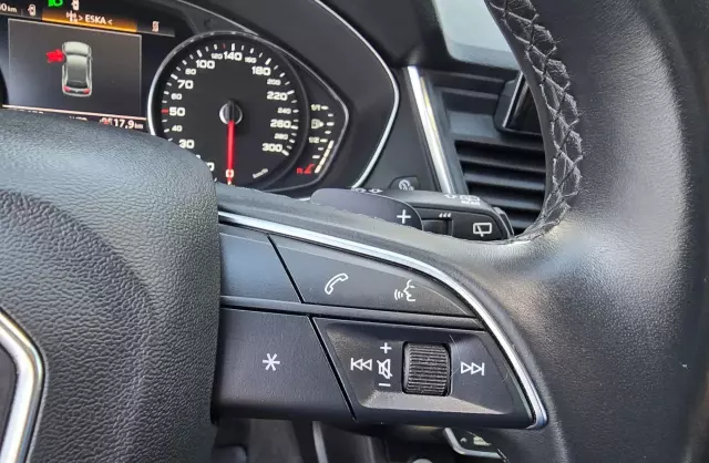 AUDI Q5 40 TDI (204 KM) MHEV quattro ultra S tronic