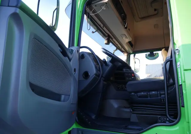 DAF XF 106.460 Standard / Salon Polska 