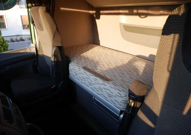 DAF XF 106.460 Standard / Salon Polska 