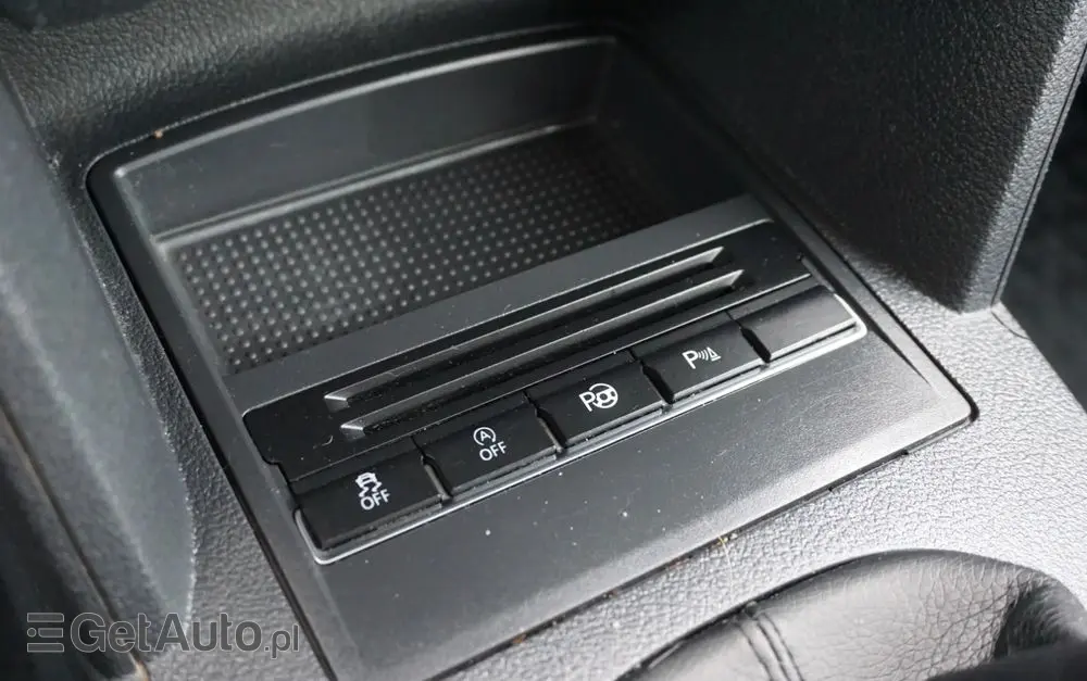 VOLKSWAGEN Touran 1.6 TDI DPF BlueMot Comfortline