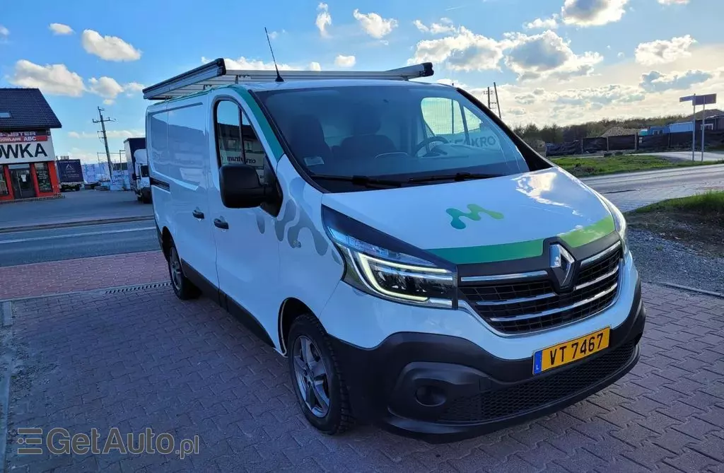 RENAULT Trafic 