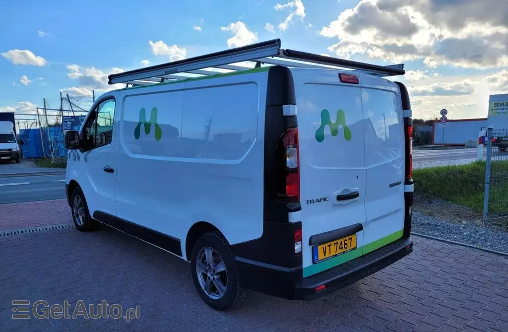RENAULT Trafic 