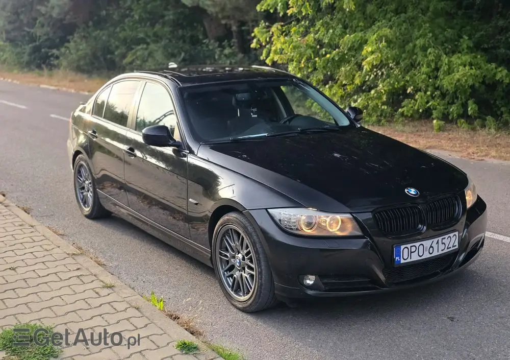 BMW Seria 3 318i
