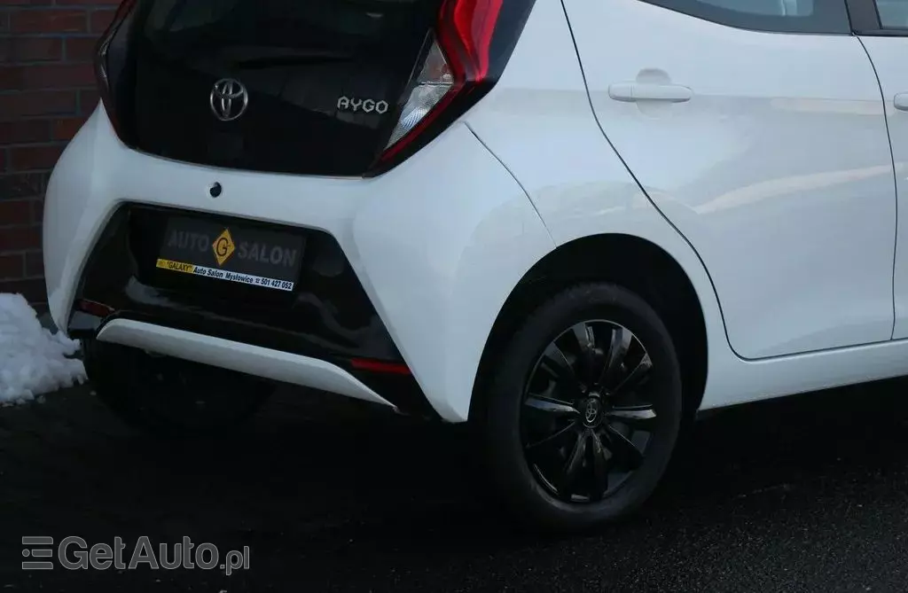 TOYOTA Aygo 