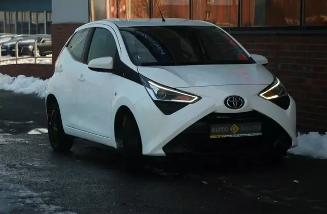 TOYOTA Aygo 