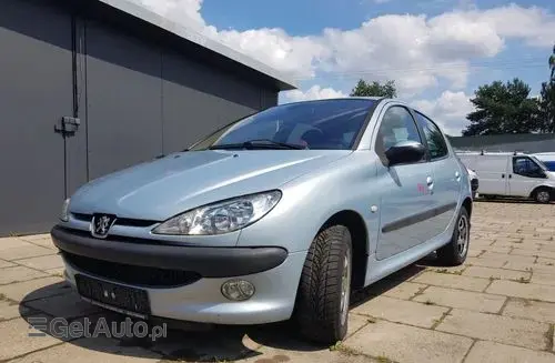 PEUGEOT 206 