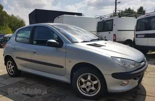 PEUGEOT 206 