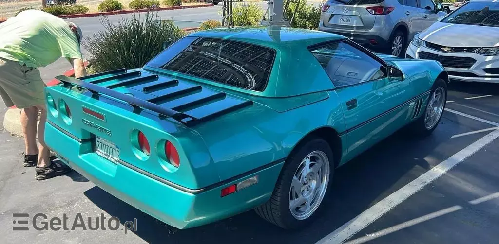 CHEVROLET Corvette 