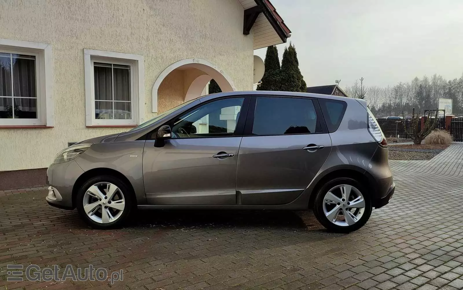 RENAULT Scenic 1.2 TCe Energy Limited