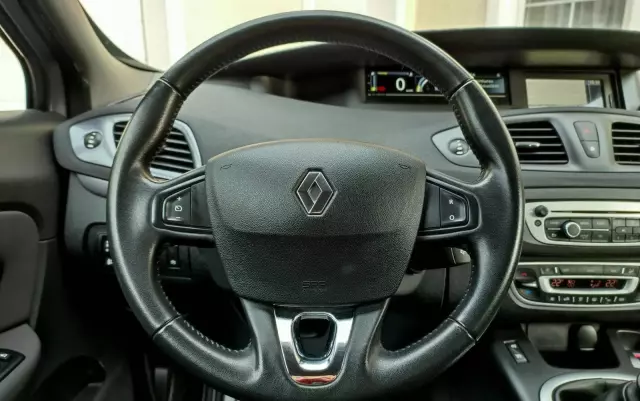 RENAULT Scenic 1.2 TCe Energy Limited