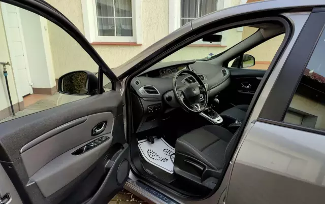 RENAULT Scenic 1.2 TCe Energy Limited