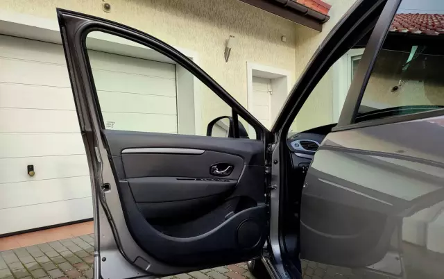 RENAULT Scenic 1.2 TCe Energy Limited