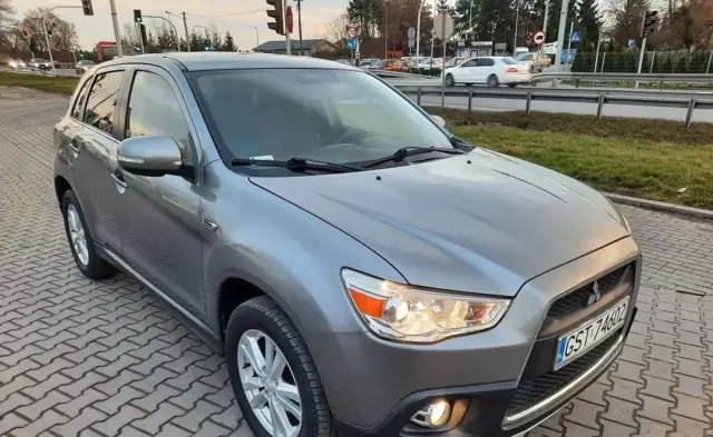 MITSUBISHI ASX 