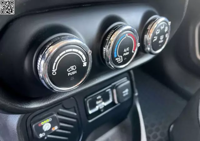 JEEP Renegade 1.6 E-TorQ Longitude FWD