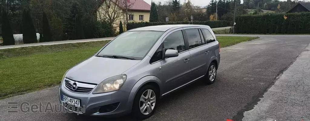 OPEL Zafira 