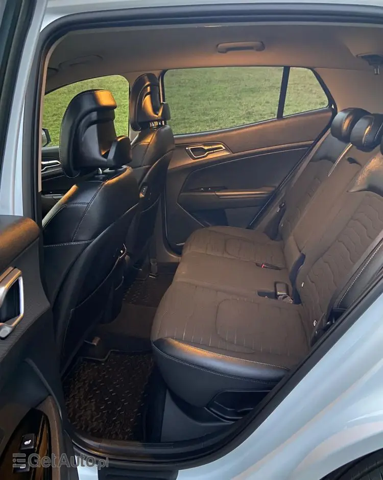 KIA Sportage 1.6 CRDI L Business Line Plus 2WD DCT