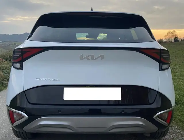 KIA Sportage 1.6 CRDI L Business Line Plus 2WD DCT