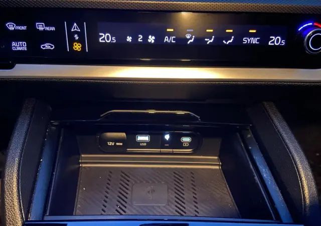 KIA Sportage 1.6 CRDI L Business Line Plus 2WD DCT