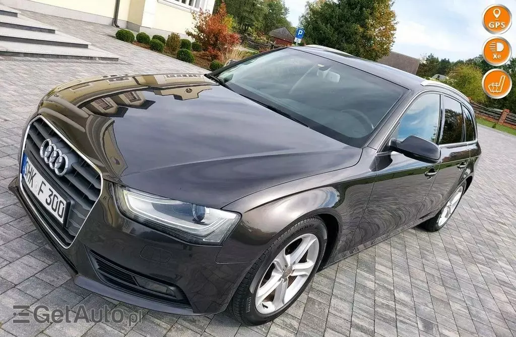 AUDI A4 
