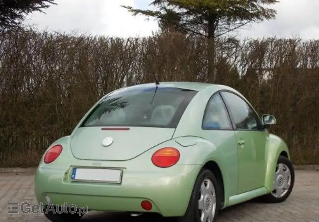 VOLKSWAGEN New Beetle 