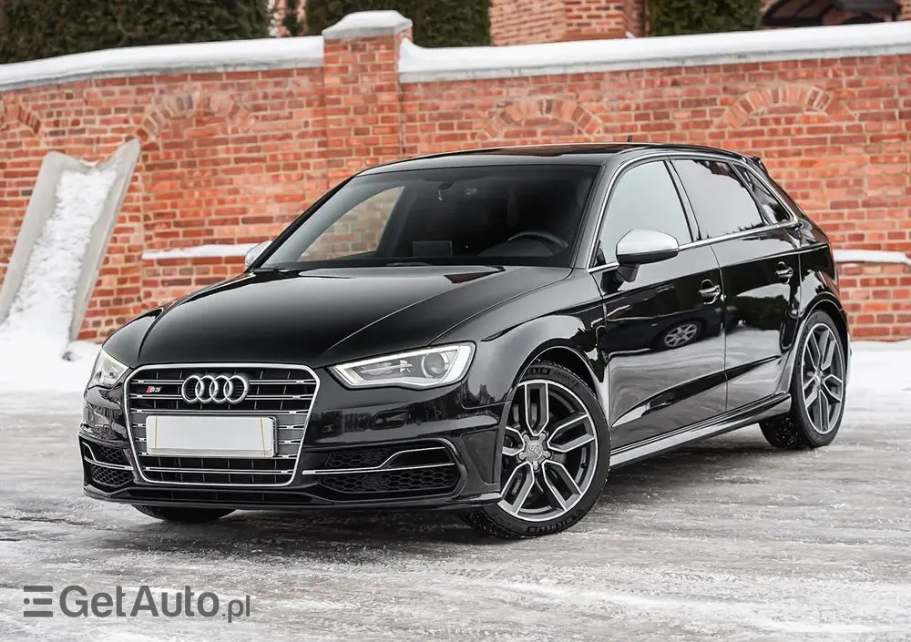 AUDI S3 Sportback S tronic