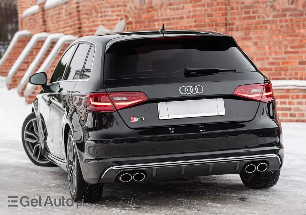 AUDI S3 Sportback S tronic