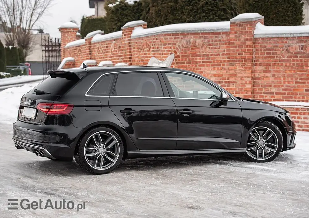 AUDI S3 Sportback S tronic