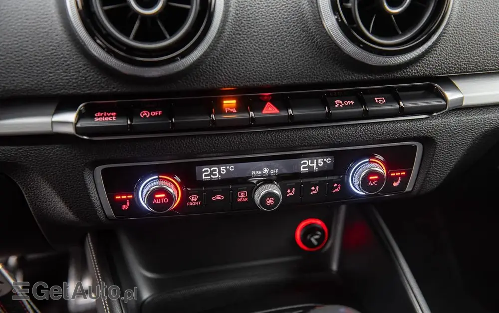 AUDI S3 Sportback S tronic