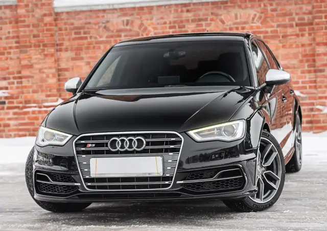 AUDI S3 Sportback S tronic