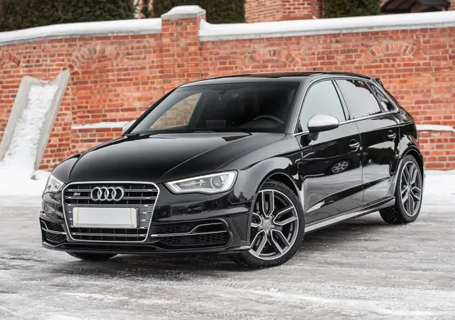 AUDI S3 Sportback S tronic