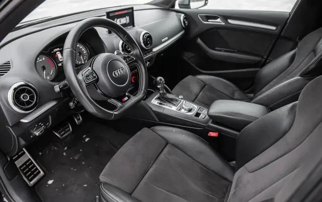 AUDI S3 Sportback S tronic