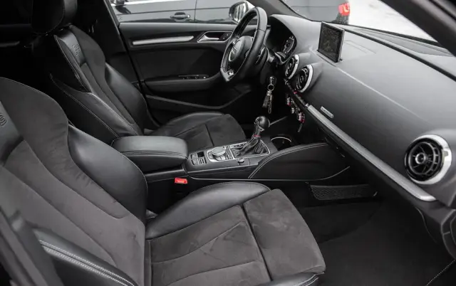 AUDI S3 Sportback S tronic