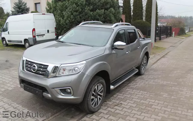 NISSAN Navara DC 4x4 Autm Acenta